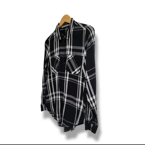 🌿NWT Lucky Brand Women's Small Black White Plaid Flannel Button Down Shirt Top - Picture 4 of 11